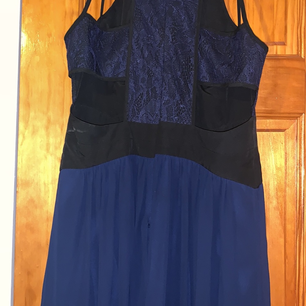 Dress - Picture 11 of 15